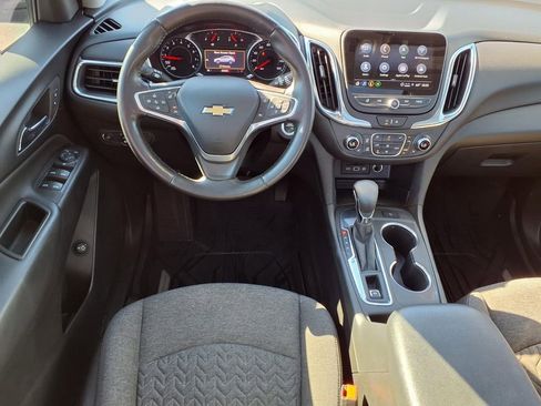 Used 2022 Chevrolet Equinox LT FWD image 3