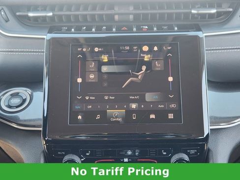 Used 2021 Jeep Grand Cherokee L Laredo w/ Luxury Tech Group I image 17