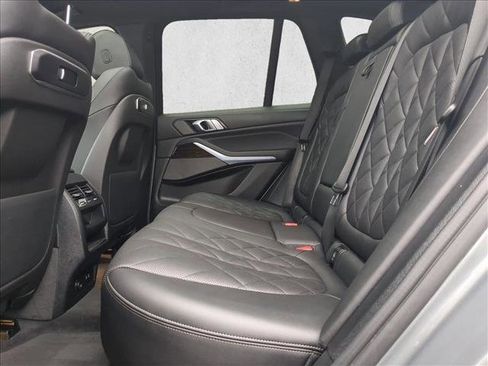 Used 2024 BMW X5 xDrive40i w/ Premium Package image 23