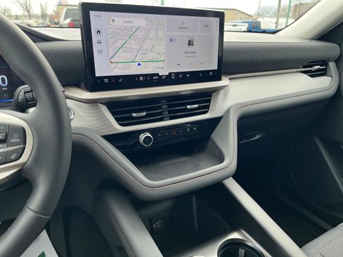 New 2026 Ford Explorer Active image 23