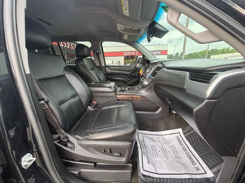Used 2015 Chevrolet Suburban LT AWD/4WD image 10