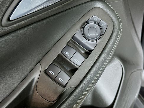 Used 2021 Buick Encore GX Select FWD image 17