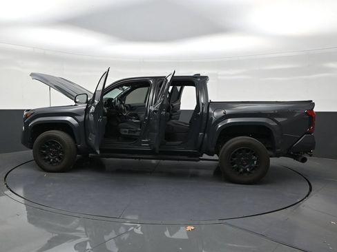 Used 2024 Toyota Tacoma SR5 RWD image 30
