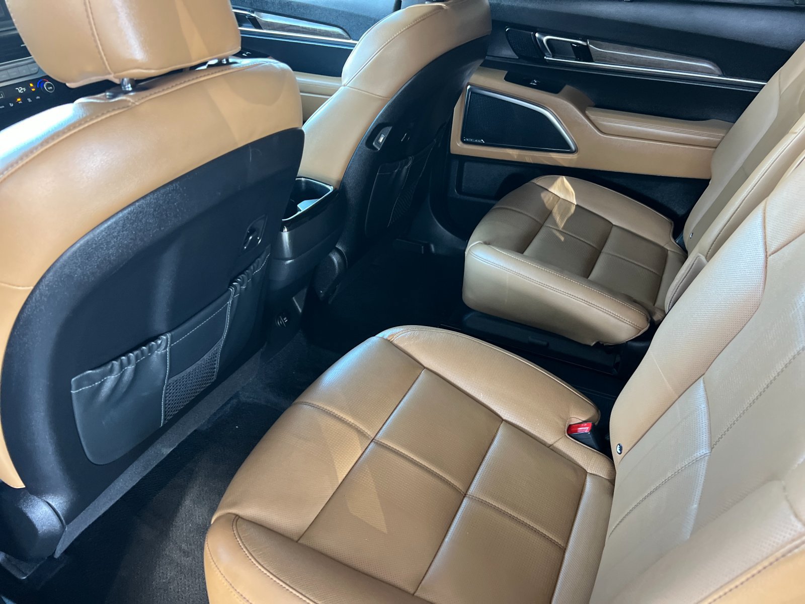 Used 2021 Kia Telluride SX w/ Nightfall Edition Package AWD/4WD image 11