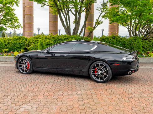 Used 2016 Aston Martin Rapide S image 2