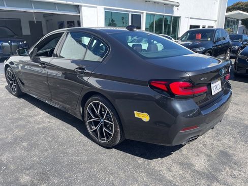Used 2022 BMW 530e xDrive w/ M Sport Package image 6