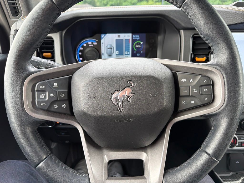 Used 2024 Ford Bronco Badlands AWD/4WD image 76