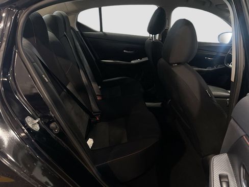 Used 2025 Nissan Sentra SR FWD image 24