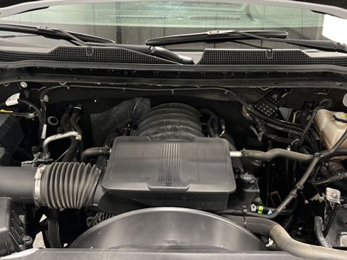 Used 2024 Chevrolet Silverado 2500 LT AWD/4WD image 33