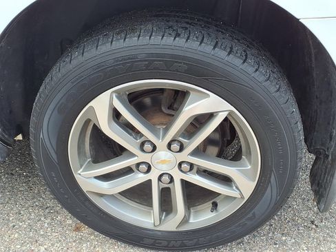 Used 2016 Chevrolet Equinox LTZ w/ Enhanced Convenience Package FWD image 7