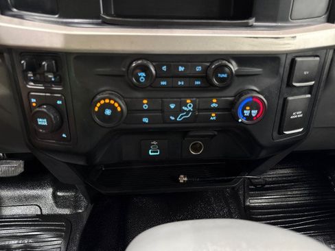 Used 2023 Ford F350 XL AWD/4WD image 20