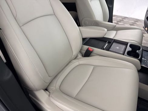 Certified 2026 Honda Odyssey EX-L image 32