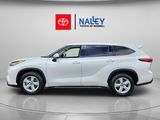 Certified 2022 Toyota Highlander L image 4