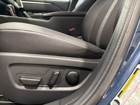 Used 2025 MAZDA CX-50 AWD 2.5 S w/ Cargo Package image 23