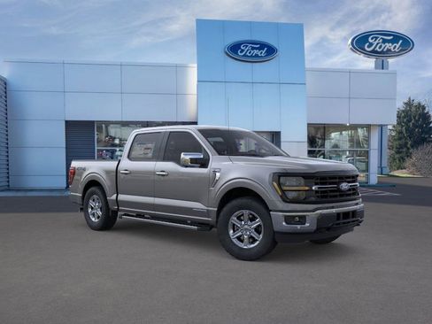 New 2025 Ford F150 XLT w/ Equipment Group 302A MID image 7