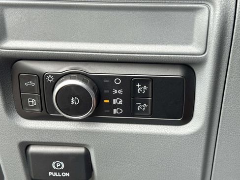 Used 2024 Ford F150 XLT w/ Mobile Office Package image 28