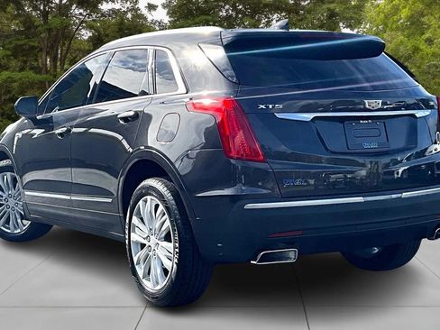 Used 2018 Cadillac XT5 Premium Luxury image 12