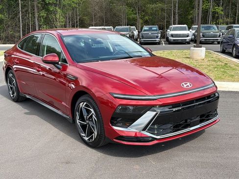 New 2026 Hyundai Sonata SEL image 3