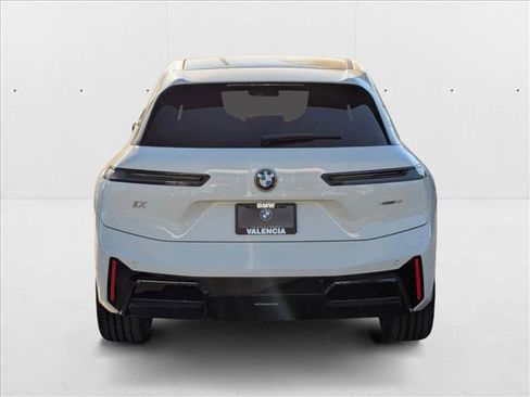 New 2026 BMW iX xDrive60 image 8