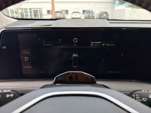 Used 2023 Nissan Ariya FWD image 13