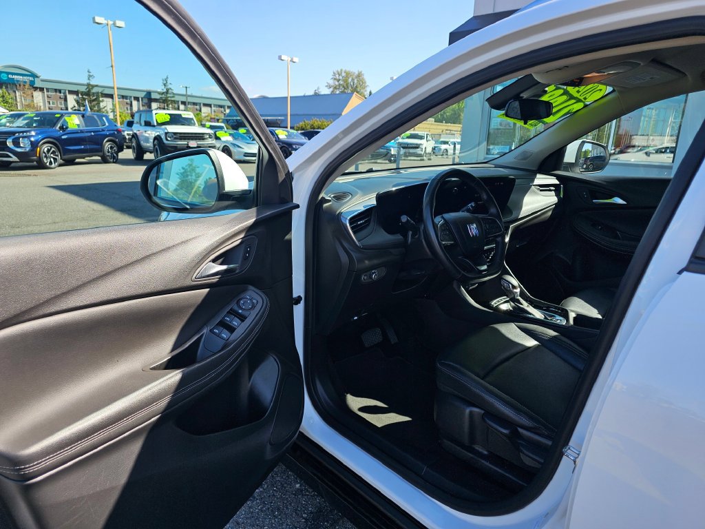 Used 2024 Buick Encore GX Sport Touring AWD/4WD image 16