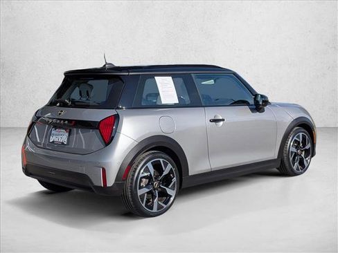 Certified 2025 MINI Cooper S image 5