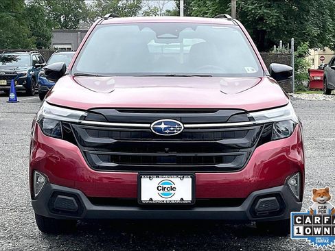 Certified 2025 Subaru Forester Touring w/ Popular Package - Touring AWD/4WD image 3