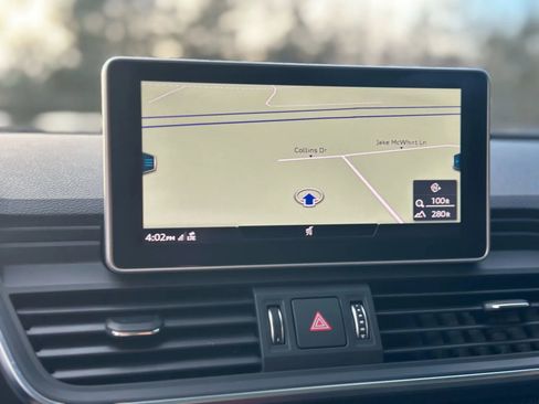 Used 2018 Audi SQ5 Prestige w/ Prestige Package image 14