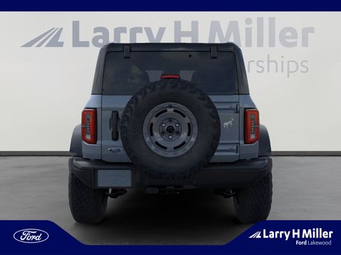 New 2025 Ford Bronco Badlands image 5