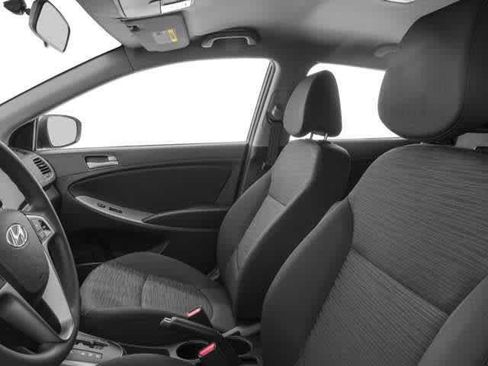 Used 2016 Hyundai Accent SE FWD image 6