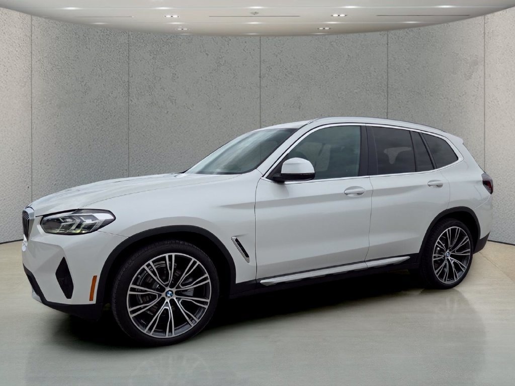 Used 2024 BMW X3 sDrive30i w/ Convenience Package RWD image 10
