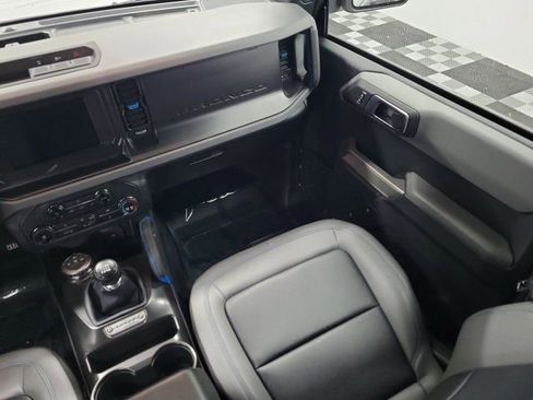 Used 2023 Ford Bronco Black Diamond AWD/4WD image 16