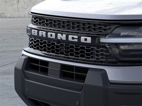 New 2025 Ford Bronco Sport Outer Banks w/ Outer Banks Tech Package+ image 40