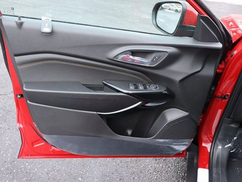 New 2026 Chevrolet Trax LT w/ LT Convenience Package image 4