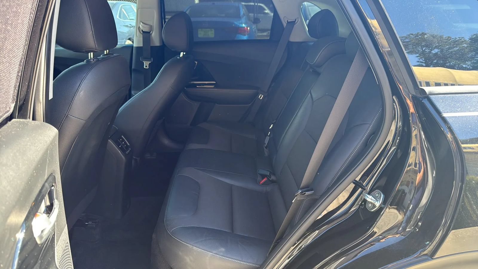 Used 2017 Kia Niro FWD image 14