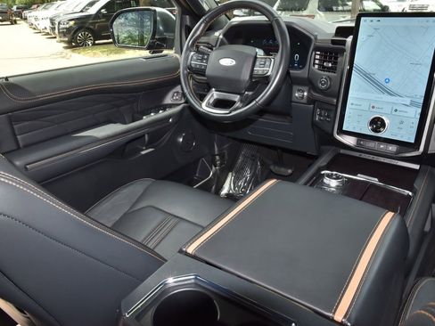 Certified 2024 Ford Expedition Max Platinum AWD/4WD image 16
