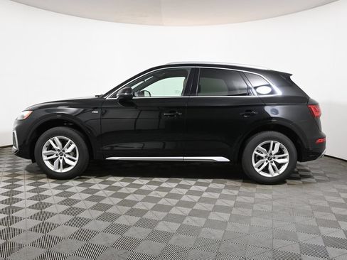 Used 2022 Audi Q5 2.0T Premium AWD/4WD image 2