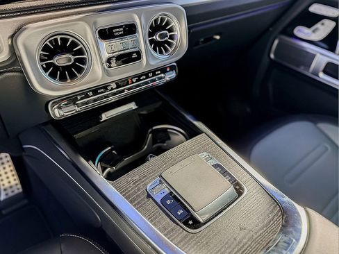 Used 2025 Mercedes-Benz G 550 w/ Manufactur Interior Package image 21