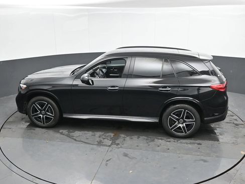 Used 2023 Mercedes-Benz GLC 300 image 32