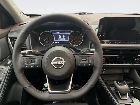 Used 2023 Nissan Rogue SL w/ SL Premium Package AWD/4WD image 12
