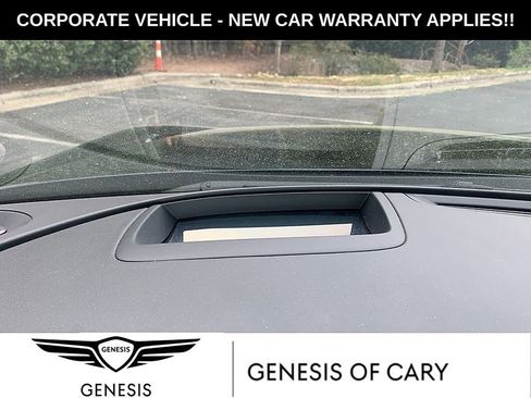Used 2025 Genesis G90 3.5T AWD/4WD image 11
