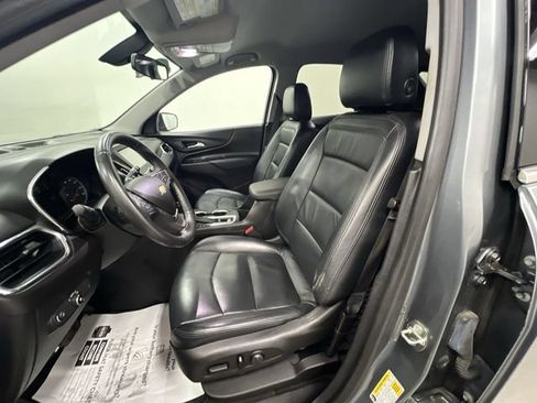 Used 2018 Chevrolet Equinox LT FWD image 19