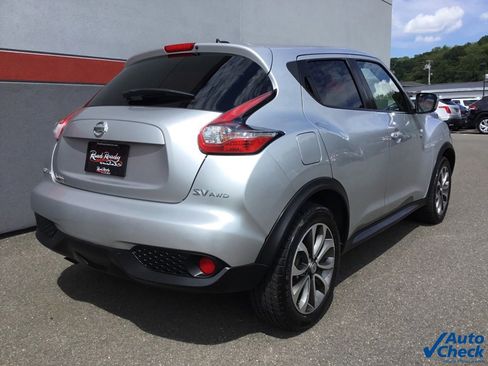 Used 2017 Nissan Juke SV image 10