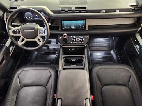 Used 2024 Land Rover Defender 110 S AWD/4WD image 4