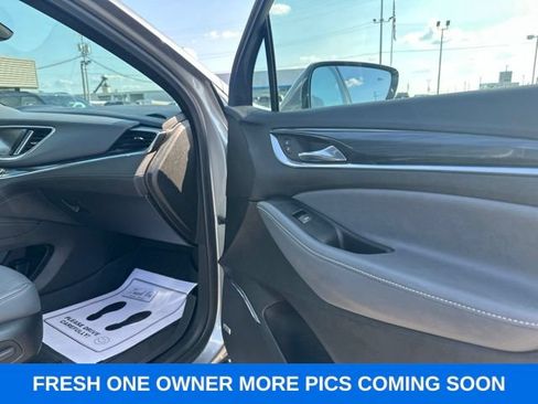 Used 2023 Buick Enclave Premium FWD image 10