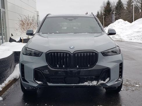 New 2026 BMW X5 xDrive50e w/ M Sport Package image 2