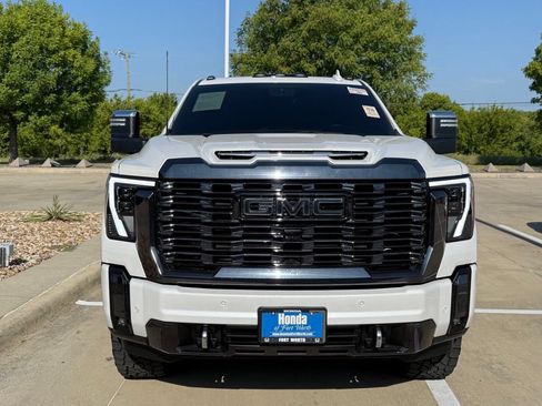 Used 2024 GMC Sierra 2500 Denali Ultimate w/ Max Trailering Package AWD/4WD image 10