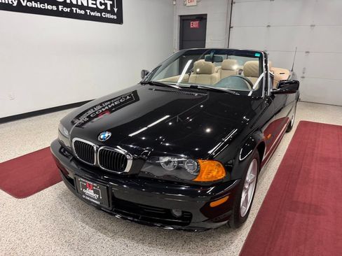 Used 2002 BMW 325Ci Convertible RWD image 4