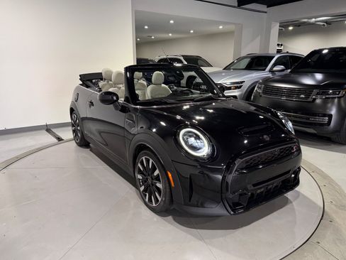 Used 2024 MINI Cooper S FWD image 10