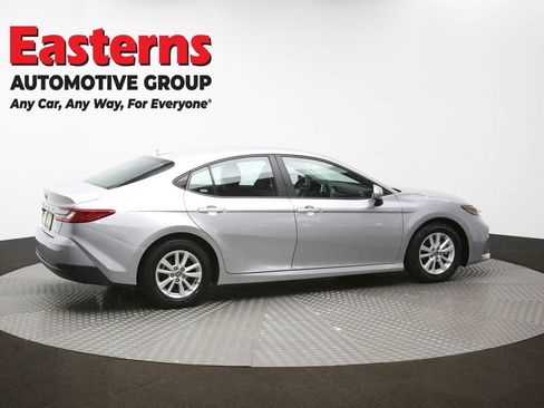 Used 2025 Toyota Camry LE image 45